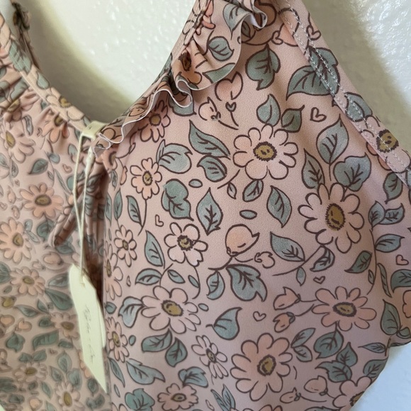 Rylee + Cru Women’s Ruffle One-Piece - Picture 4 of 5